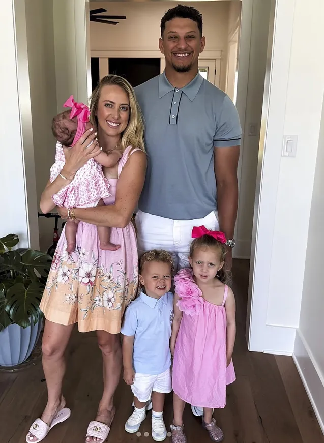 patrick mahomes wife age