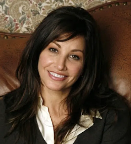 Gina Gershon Age – A Timeless Hollywood Talent and Her Inspiring Journey
