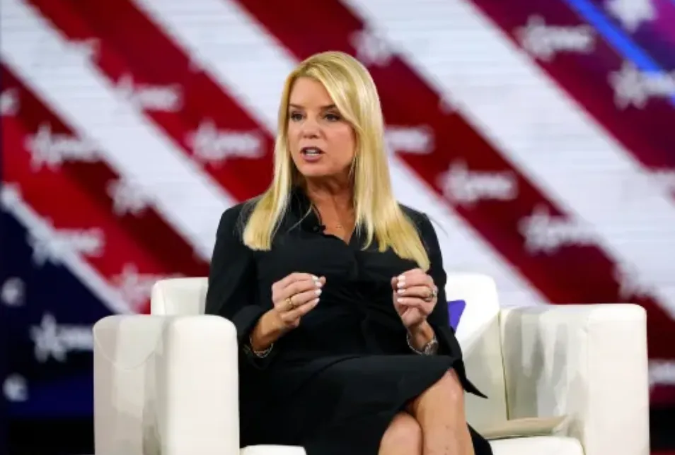 Pam Bondi Age, Height, Weight, Net Worth, Career, And Full Bio In 2025